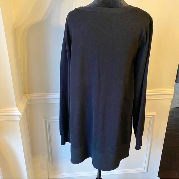 Evolution by Cyrus Long Sleeve Round Neck Light Sweater - Picture 4 of 7
